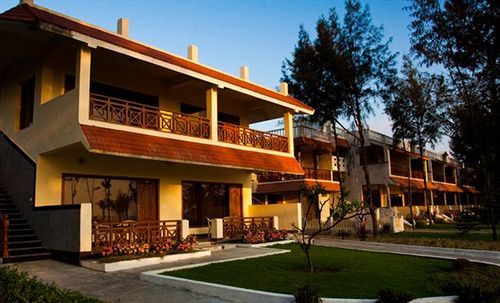 Sea Breeze Beach Resort Mahábalipuram Kültér fotó